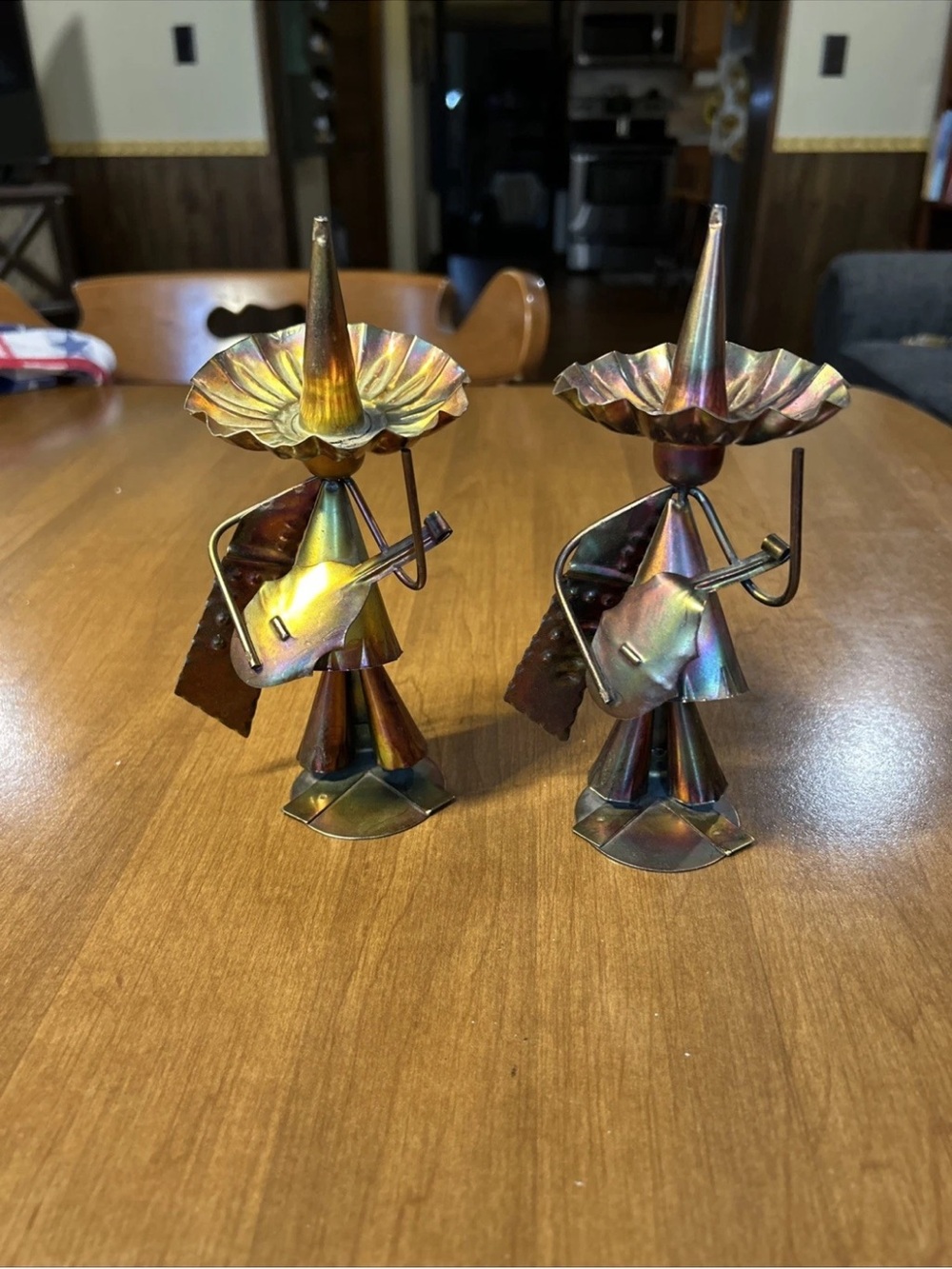 Mexican Folk Art Vtg Metal Art Mariachi Musician Tin Figures set of 2
